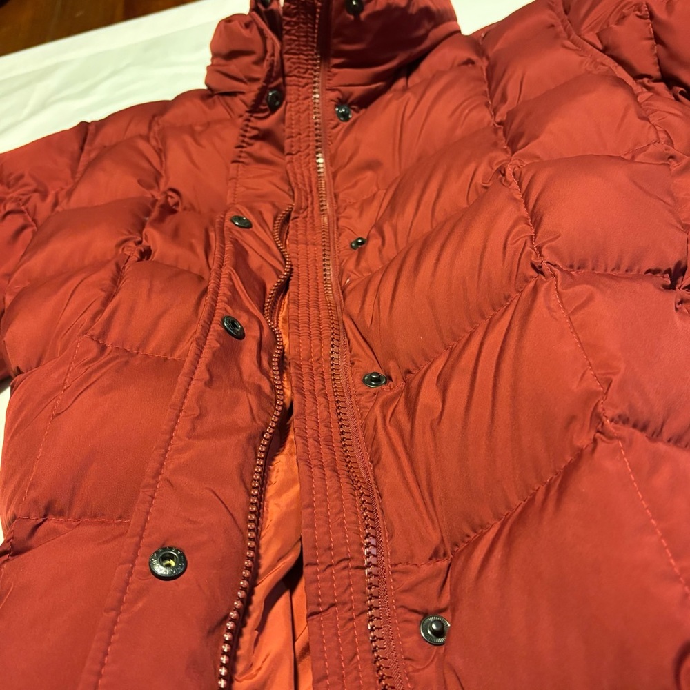 Lands' End Red Puffer Jacket - Picture 11 of 11